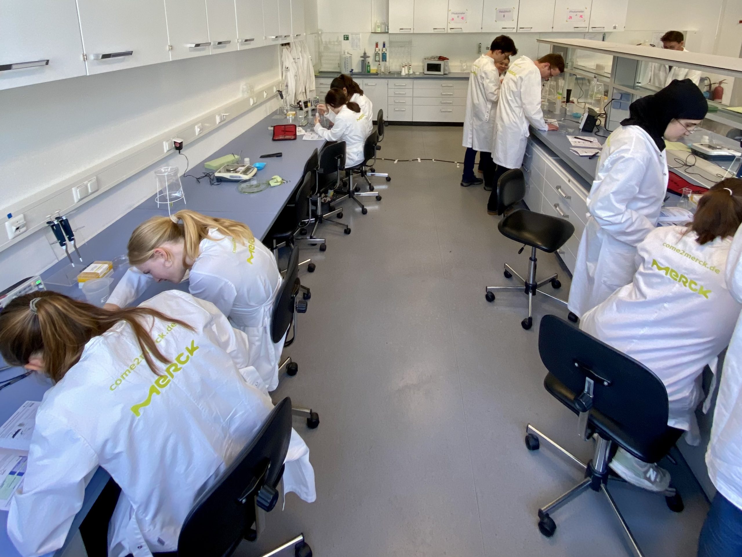 Bio Leistungskurs im TU Darmstadt Lernlabor.